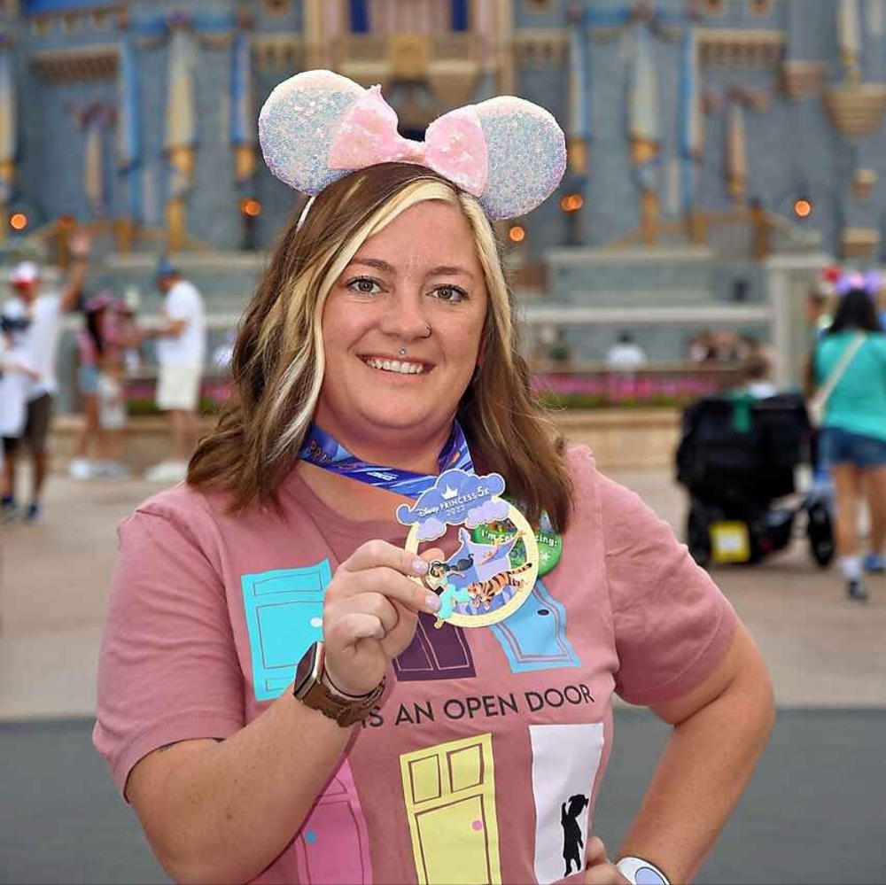 Meet your Posher, Caitlien